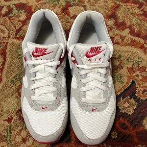 Nike Women's Air Max Correlate
White/Grey/Pink/Silver Sneakers sz 8.5